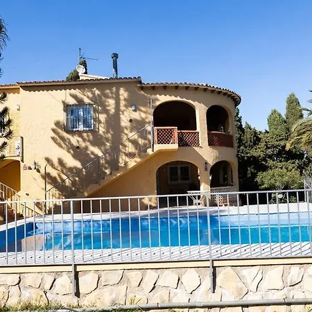 Chalet Calpe Otel